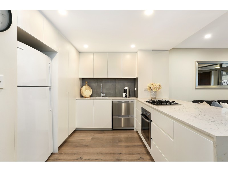 32/9-19 Myrtle Street, Botany NSW 2019