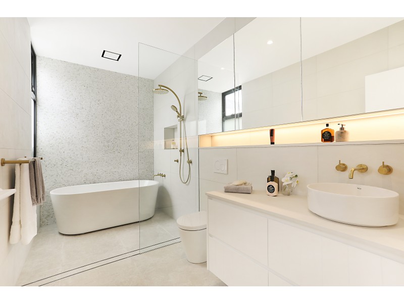 56 Wallis Parade, North Bondi NSW 2026