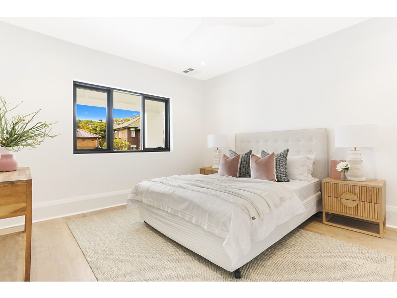 56 Wallis Parade, North Bondi NSW 2026