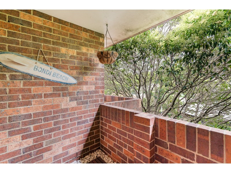 19/211 Old South Head Road, Bondi NSW 2026