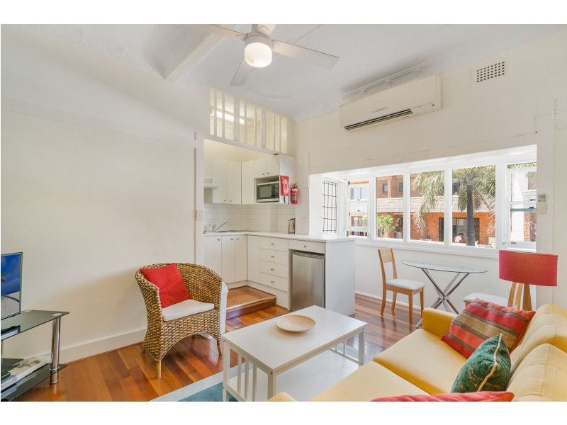 2/77 Gould Street, Bondi Beach NSW 2026