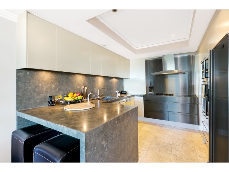 2/18 Ian Street, Rose Bay NSW 2029