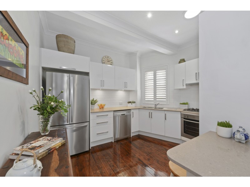 11/2 Wellington Street, Woollahra NSW 2025