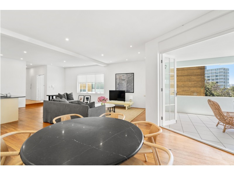 2/10 Sandridge Street, Bondi Beach NSW 2026