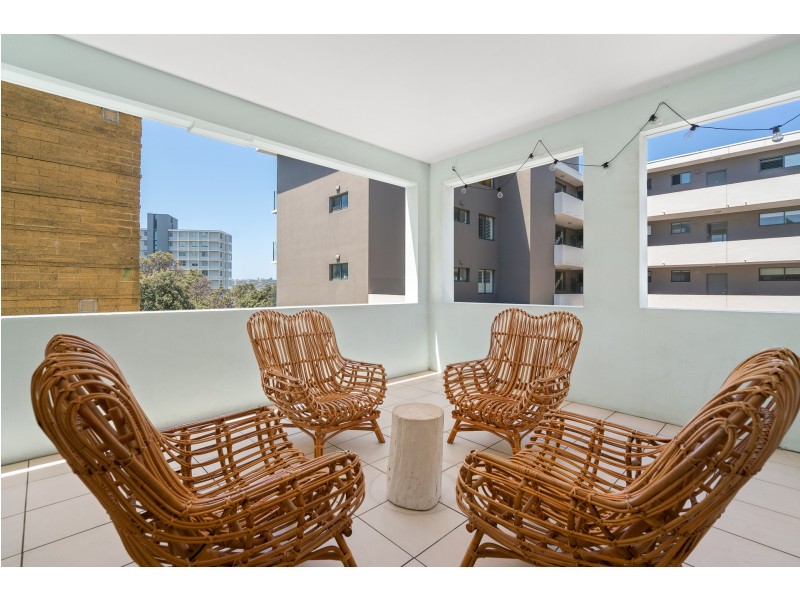 2/10 Sandridge Street, Bondi Beach NSW 2026