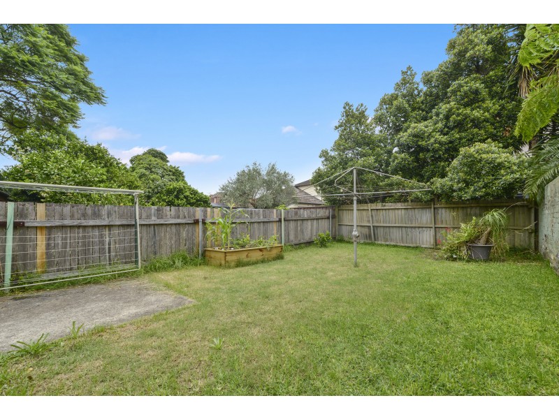 76 Napoleon Street, Mascot NSW 2020