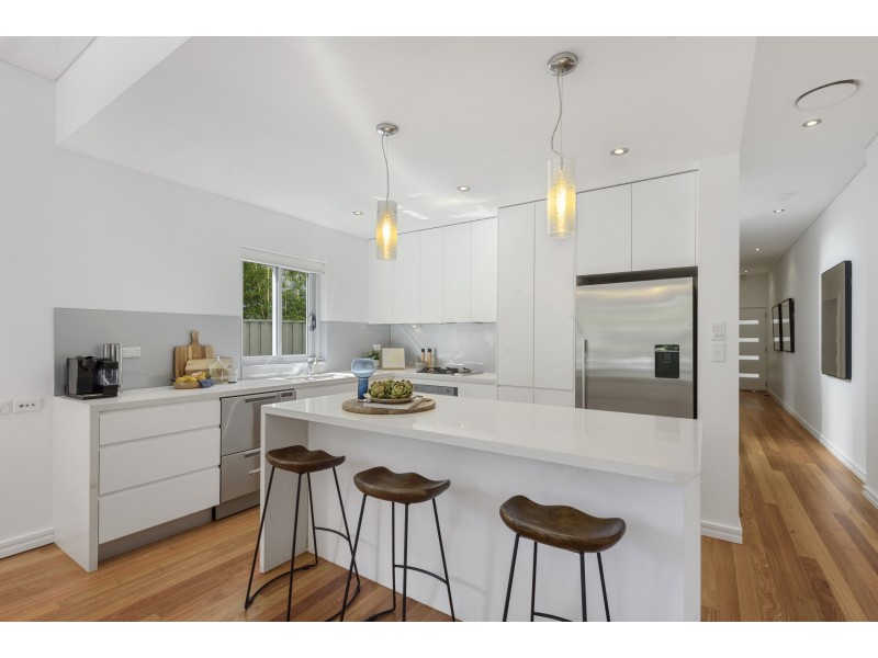 13 Glenayr Avenue, North Bondi NSW 2026