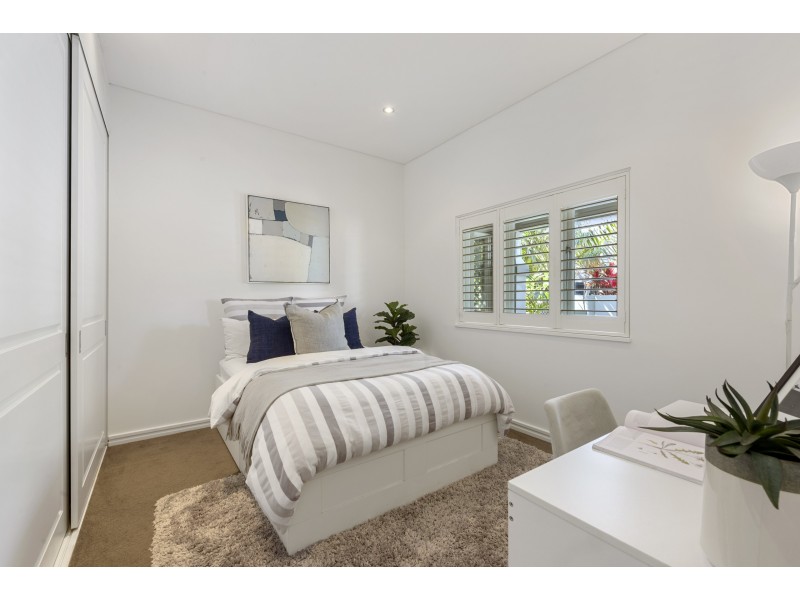 13 Glenayr Avenue, North Bondi NSW 2026