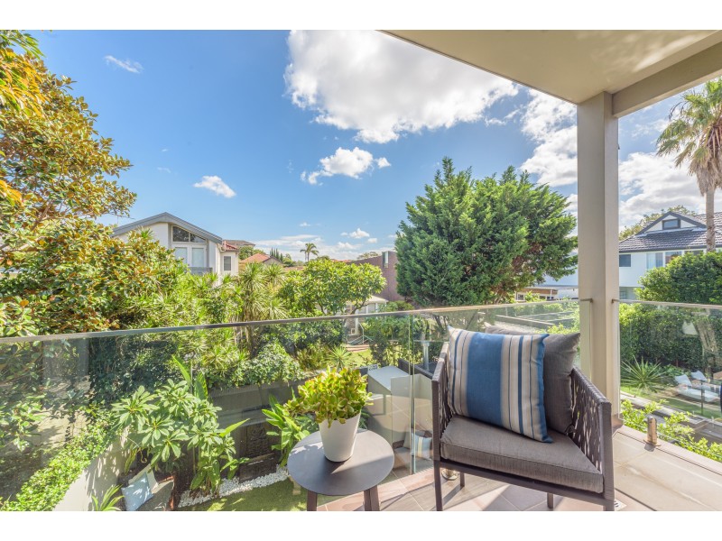 13 Glenayr Avenue, North Bondi NSW 2026