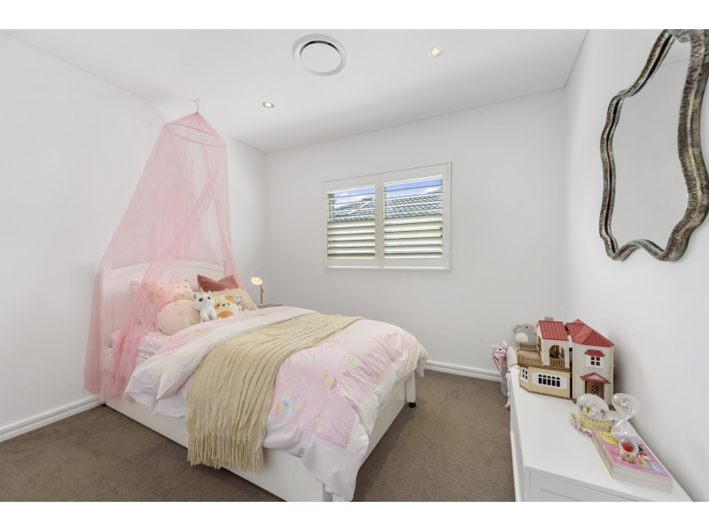 13 Glenayr Avenue, North Bondi NSW 2026