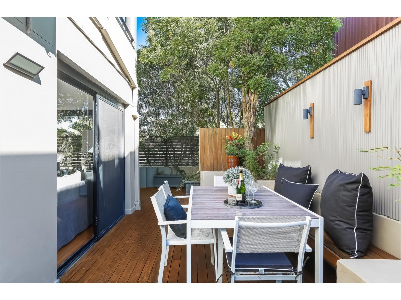 1/4 Warners Avenue, North Bondi NSW 2026