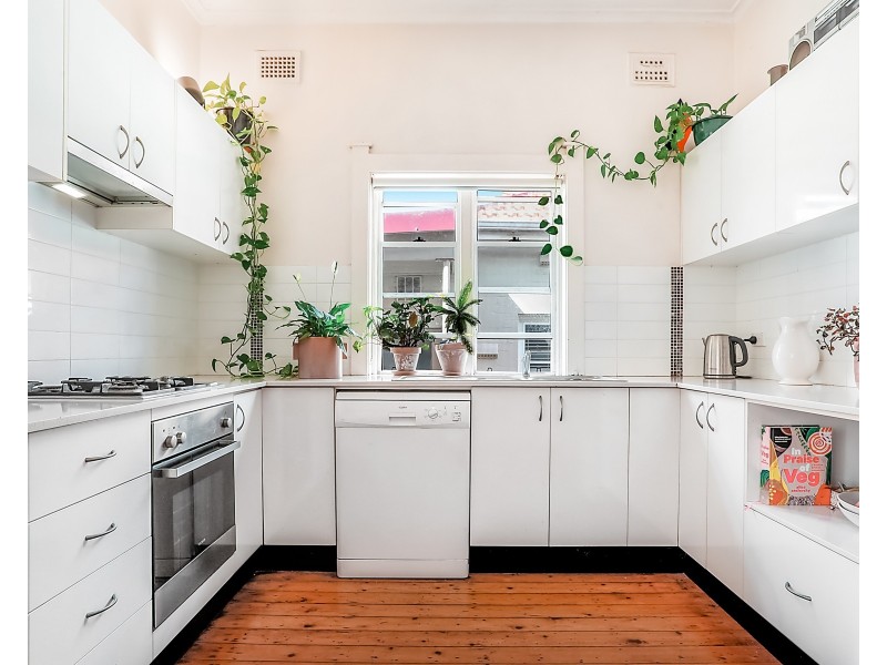 104 Warners Avenue, Bondi Beach NSW 2026