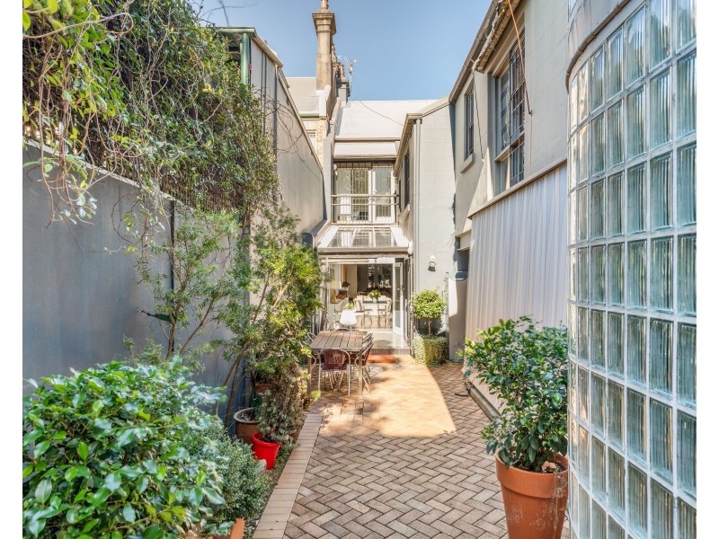 12 Moore Park Road (ENTER VIA 12 JOSEPHSON ST), Paddington NSW 2021