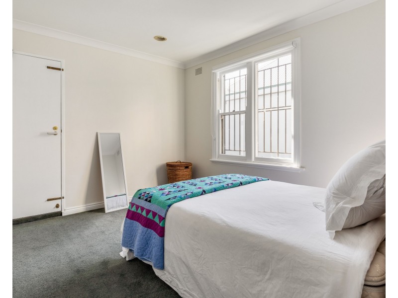 12 Moore Park Road (ENTER VIA 12 JOSEPHSON ST), Paddington NSW 2021