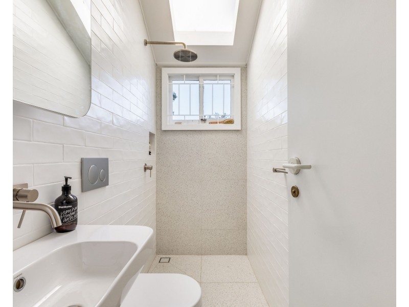 12 Moore Park Road (ENTER VIA 12 JOSEPHSON ST), Paddington NSW 2021