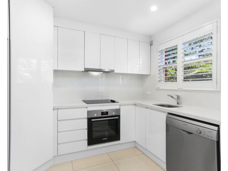 2/1 Young Street, Vaucluse NSW 2030