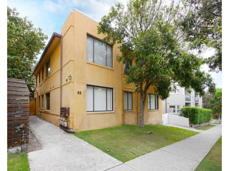 2/52 Gould Street, Bondi Beach NSW 2026