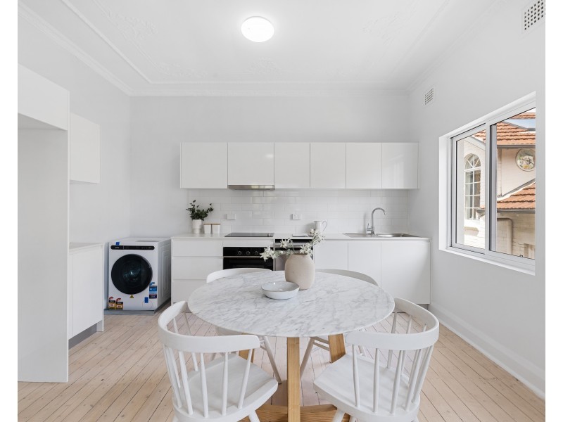 1/11a Fletcher Street, Tamarama NSW 2026