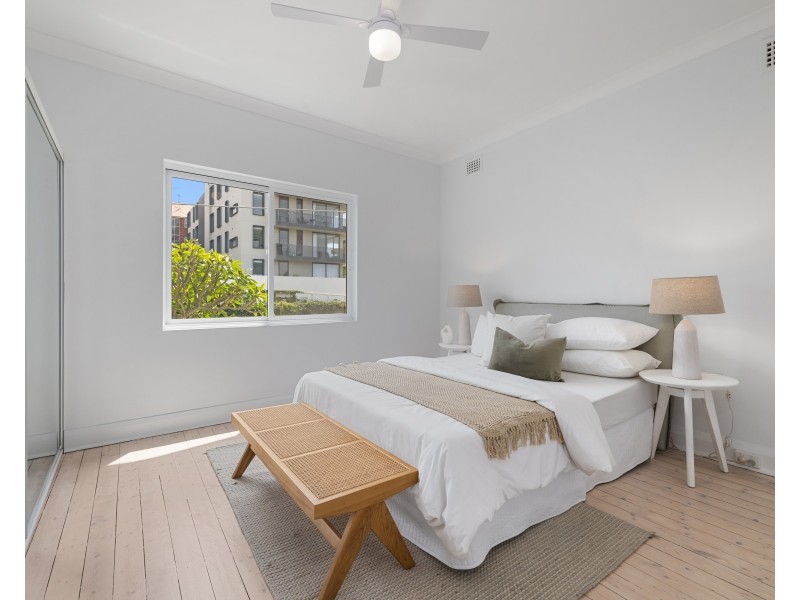 1/11a Fletcher Street, Tamarama NSW 2026