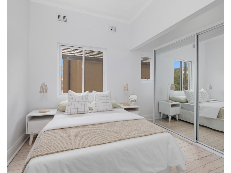 1/11a Fletcher Street, Tamarama NSW 2026
