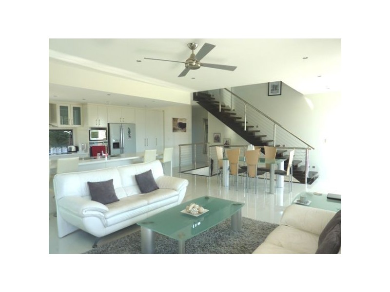 1/80 Stapylton Street, Coolangatta QLD 4225