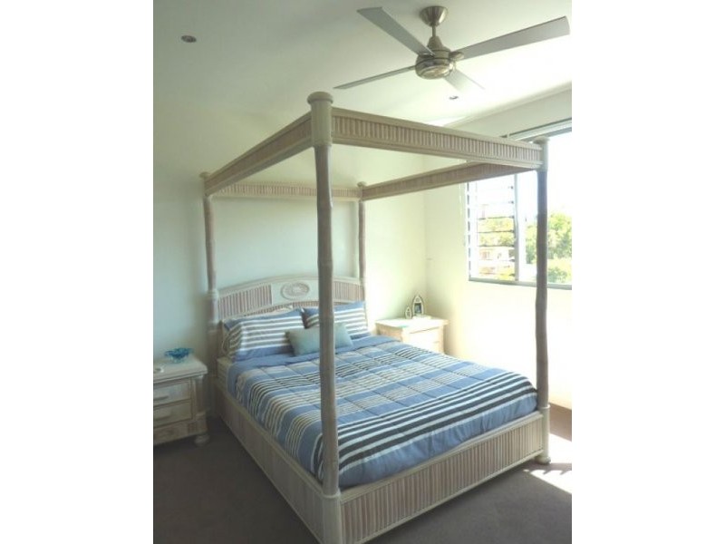 1/80 Stapylton Street, Coolangatta QLD 4225