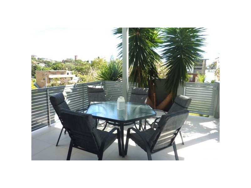 1/80 Stapylton Street, Coolangatta QLD 4225