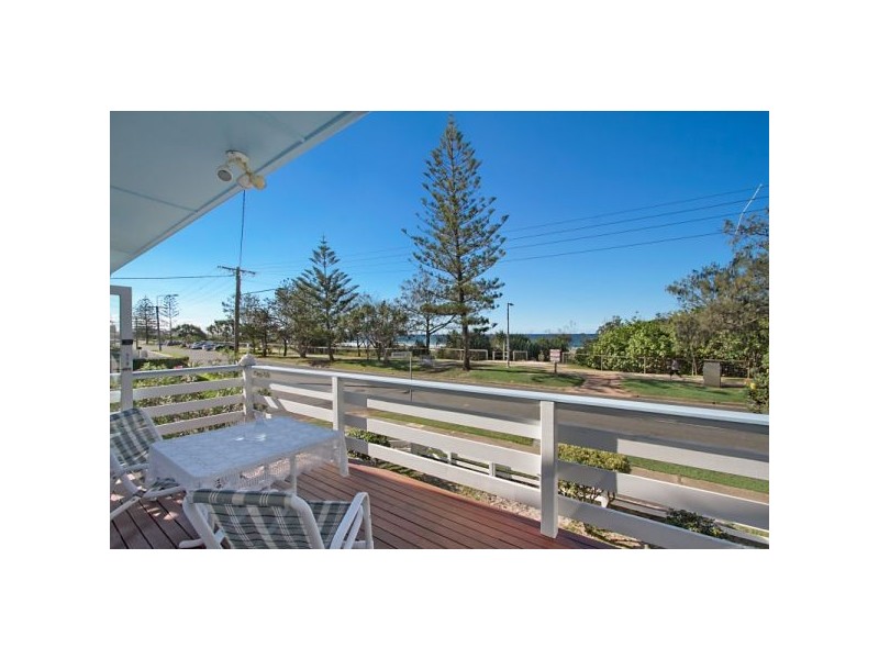 196 Pacific Parade, Bilinga QLD 4225