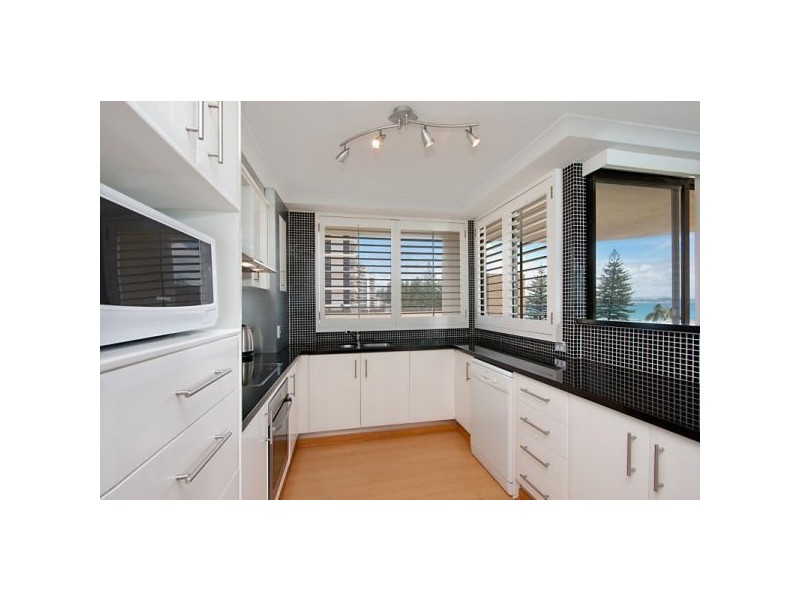 7/3 Eden Avenue, Rainbow Bay QLD 4225