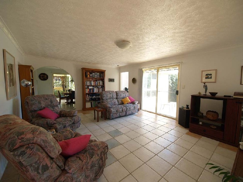 2/11 Tralee Drive, Banora Point NSW 2486