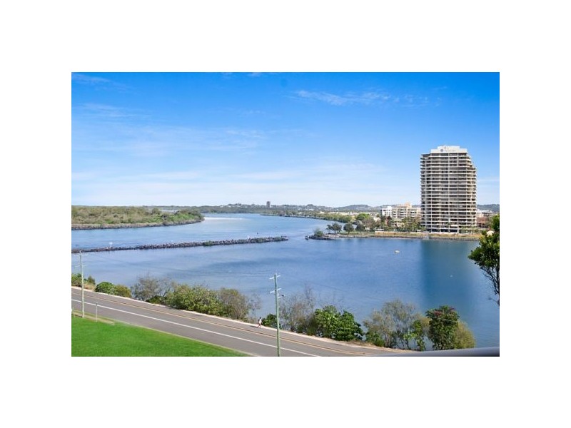 3/3 Hill Street, Rainbow Bay QLD 4225