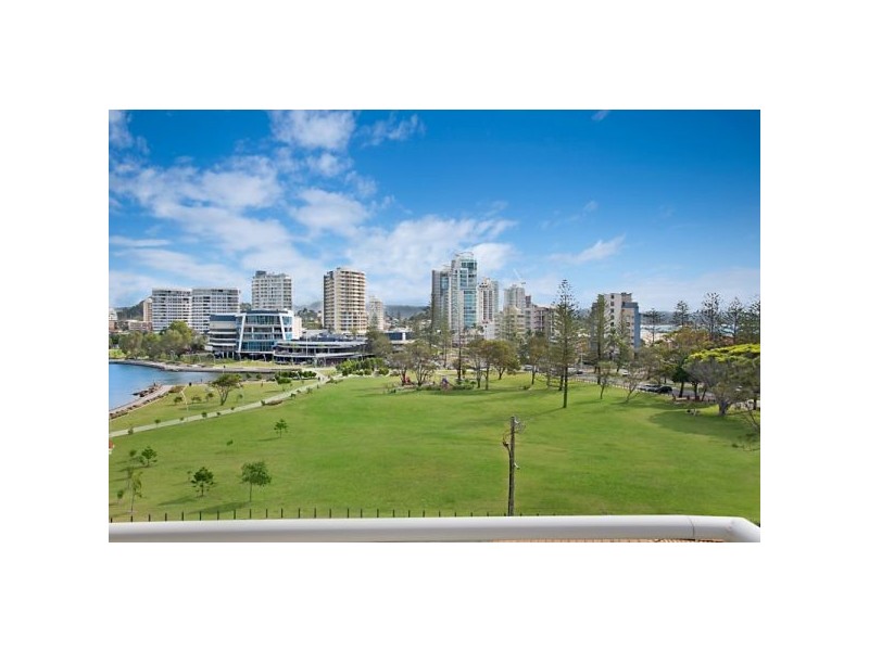 3/3 Hill Street, Rainbow Bay QLD 4225