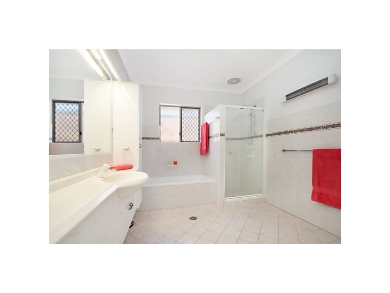 20 Sandpiper Avenue, Tweed Heads NSW 2485