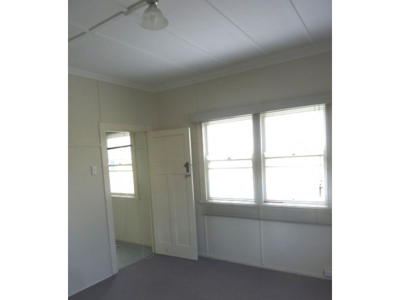 2/29 Winston Street, Kirra QLD 4225