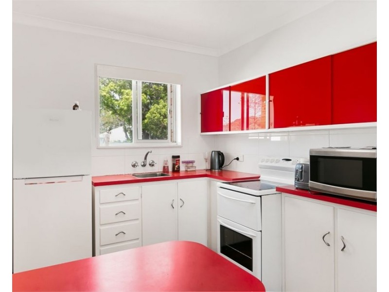 3/9 Douglas Street, Kirra QLD 4225