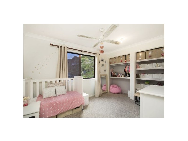 17 Mariners Crescent, Banora Point NSW 2486