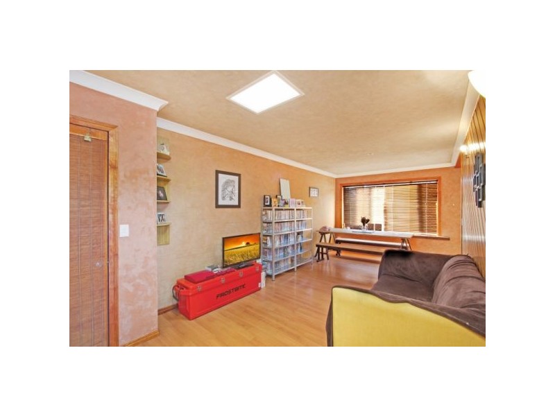 4/35 Coolangatta Rd, Kirra QLD 4225