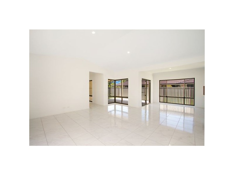 237 Kirkwood Rd, Tweed Heads South NSW 2486