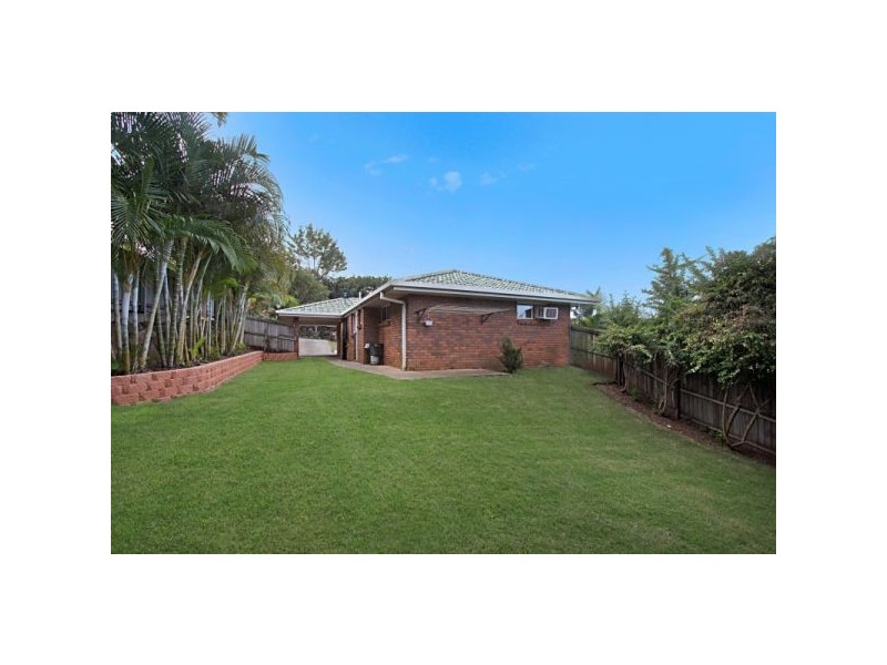 1 Lovat Brae Court, Banora Point NSW 2486