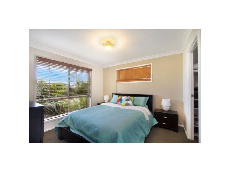 1 Lovat Brae Court, Banora Point NSW 2486