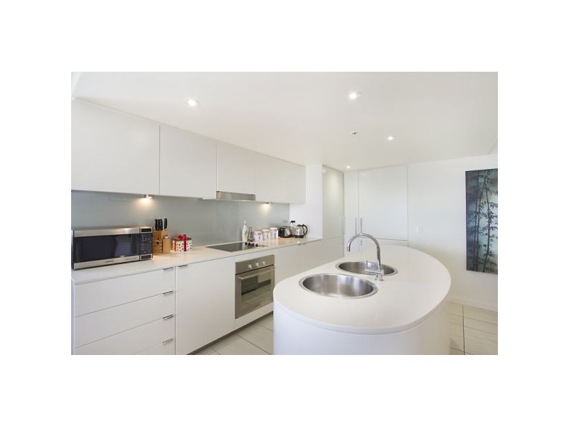 1107/3 Mclean Street, Coolangatta QLD 4225