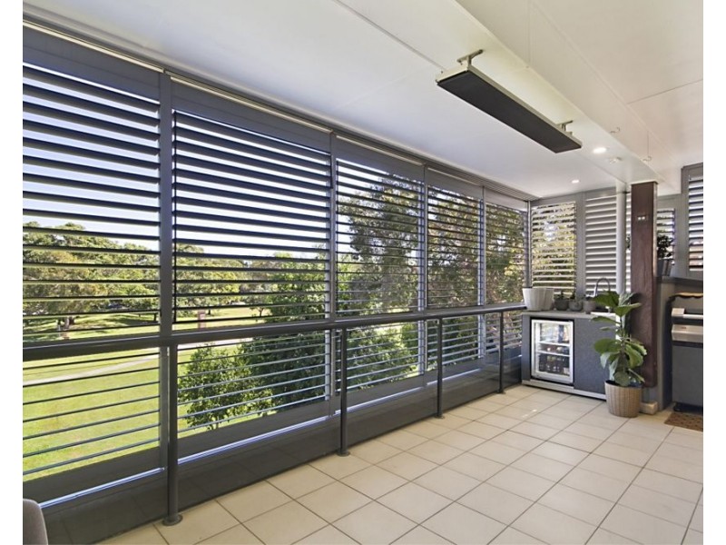 4/3 Carmichael Close, Coolangatta QLD 4225