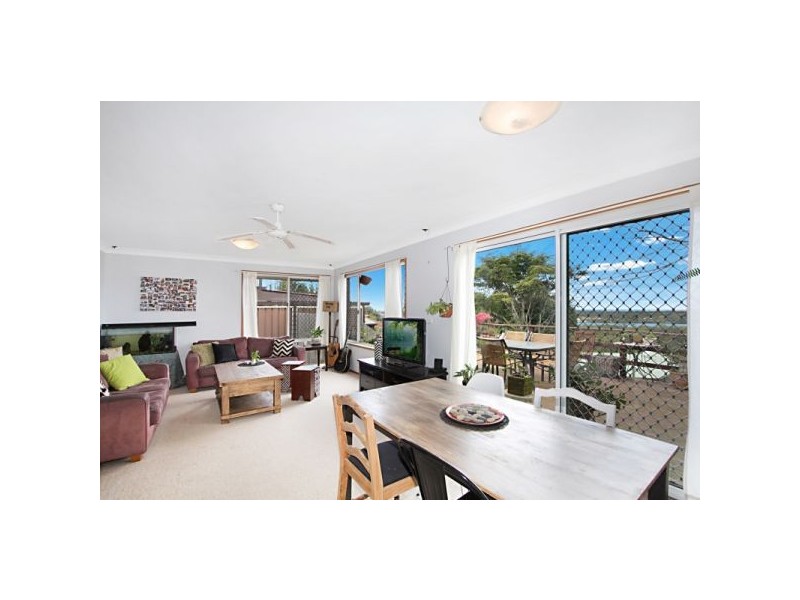 54 Oyster Point Road, Banora Point NSW 2486