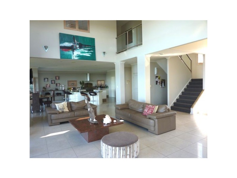 34 Hibiscus Parade, Banora Point NSW 2486