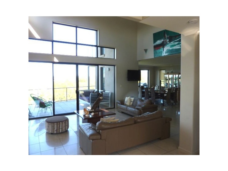 34 Hibiscus Parade, Banora Point NSW 2486