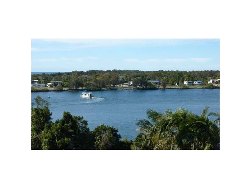 34 Hibiscus Parade, Banora Point NSW 2486