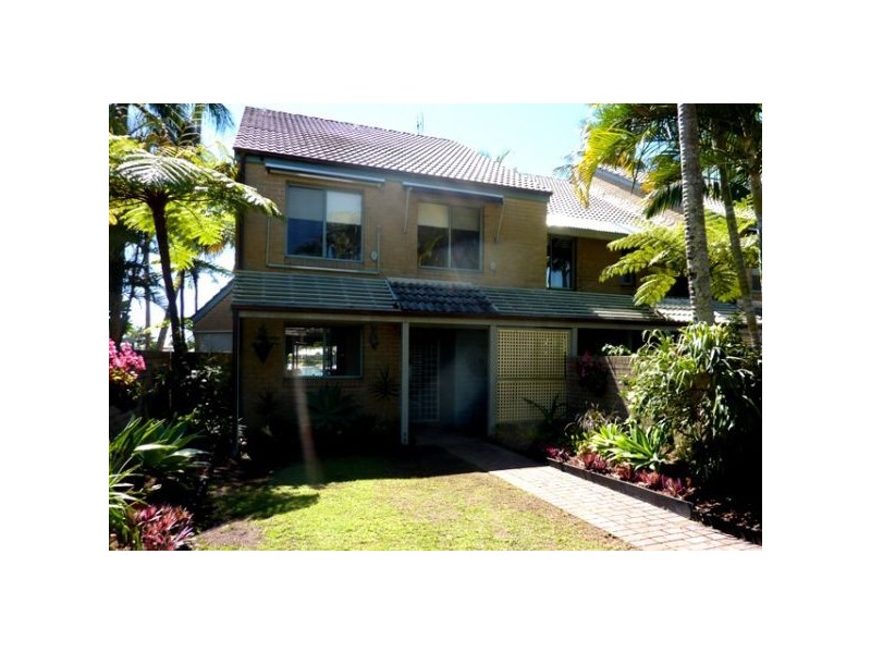 3/1 Island Drive “Anchorage Islands”, Tweed Heads NSW 2485