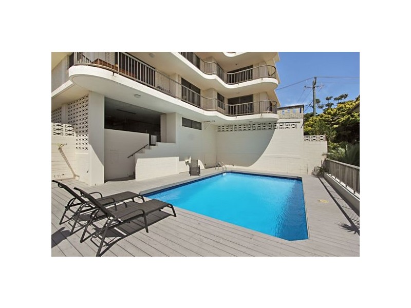 2/24 Hill Street, Rainbow Bay QLD 4225