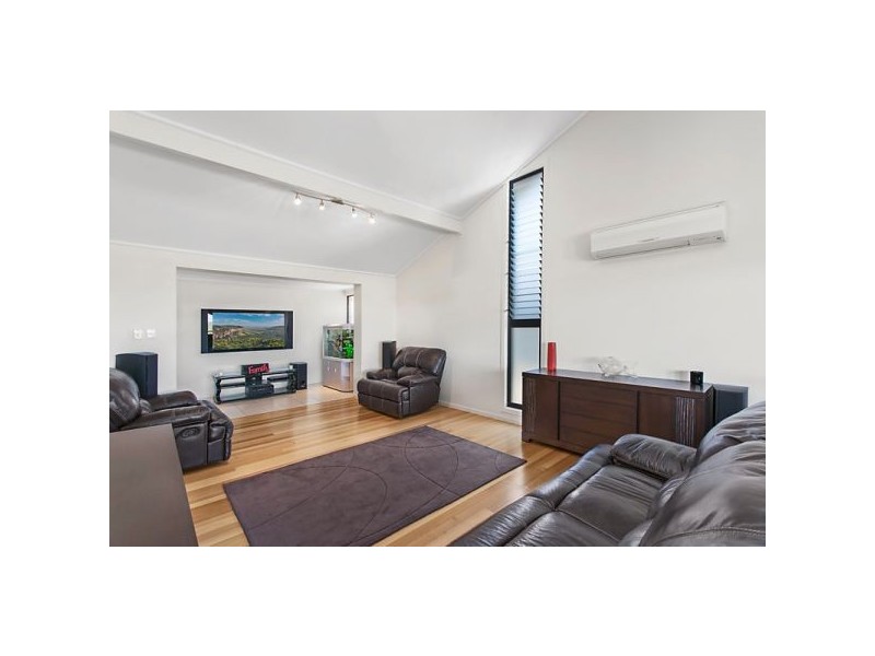 6 Bione Avenue, Banora Point NSW 2486