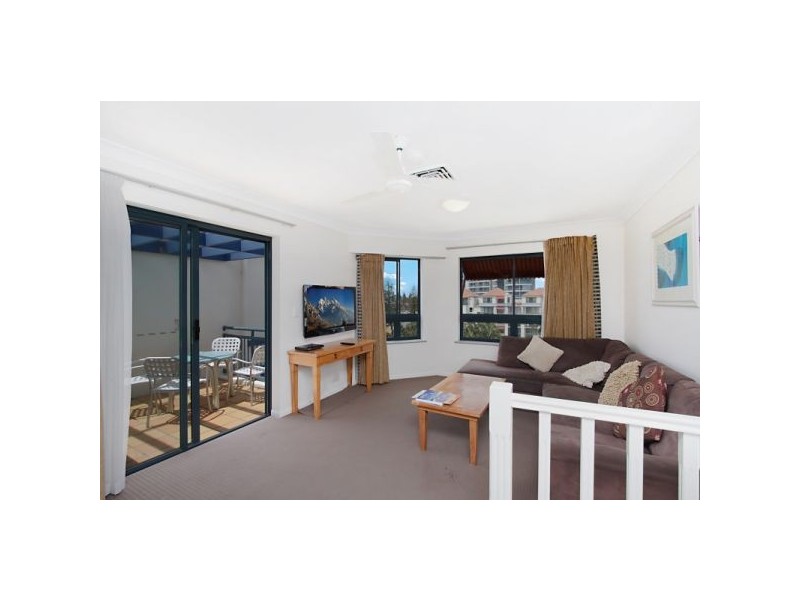 411/99 Griffith St, Coolangatta QLD 4225